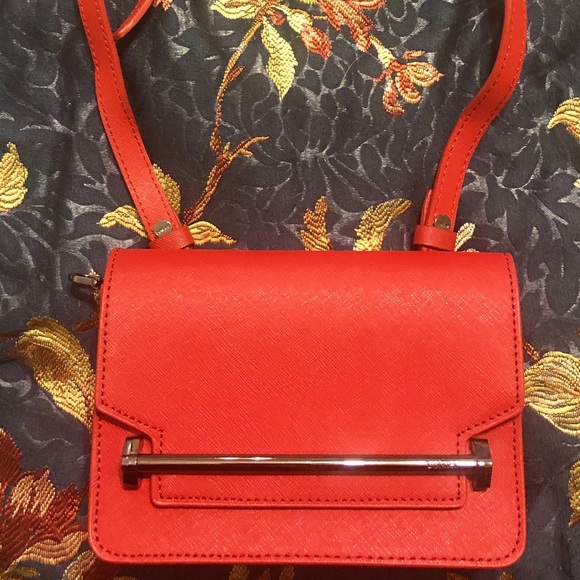 Botkier Lennox Mini Bag Crossbody Bag Pepper Red - Picture 3 of 8